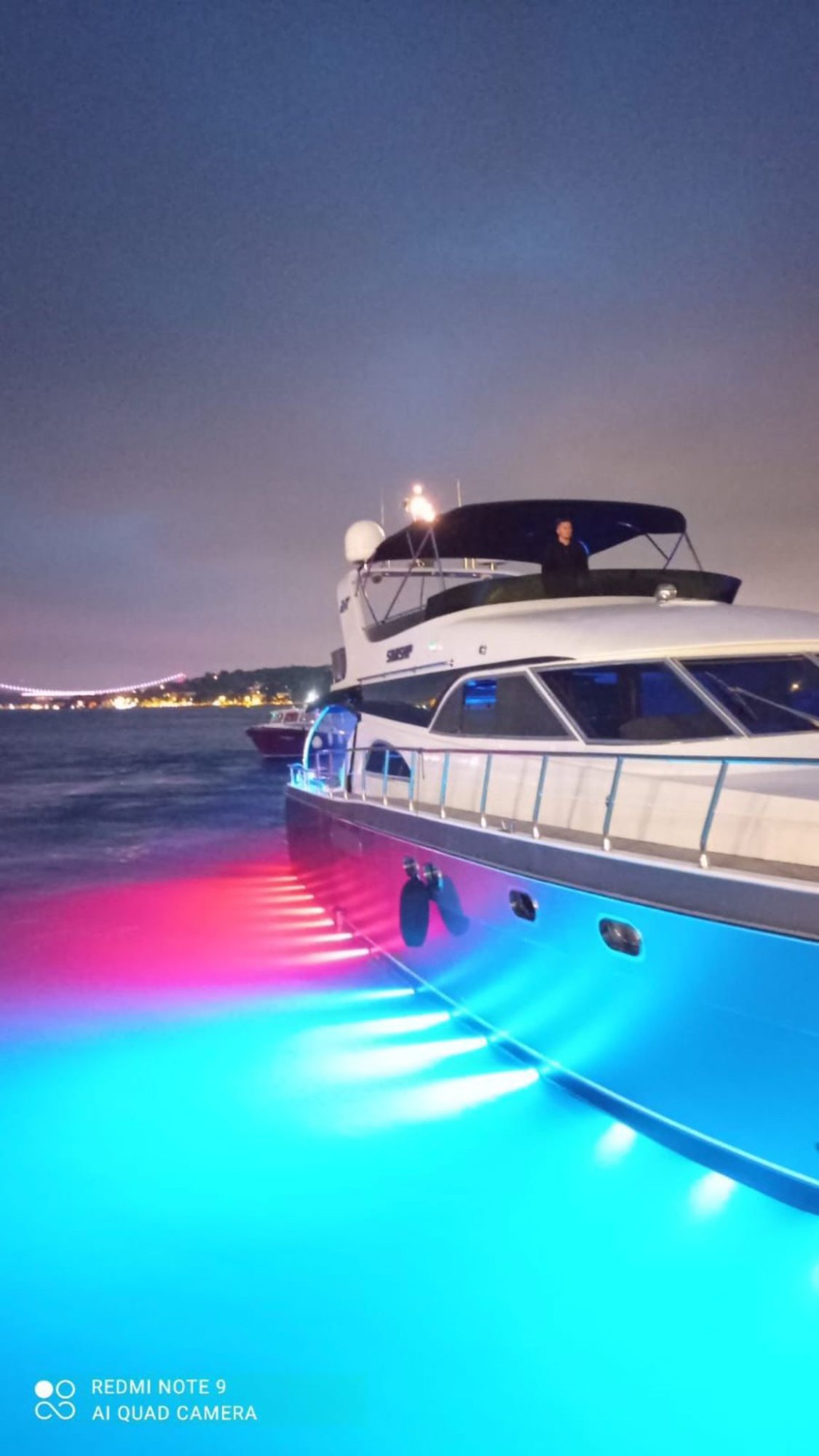 LVT Starship — Gündüz iskele