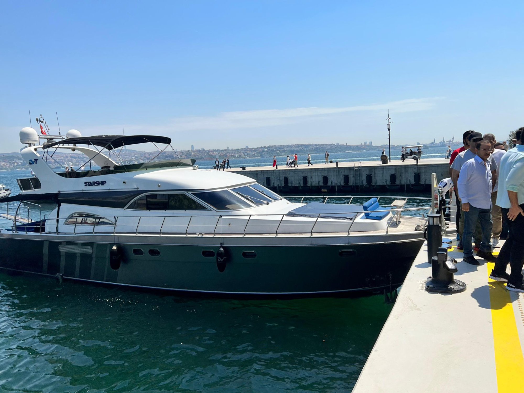 LVT Starship — Geniş güverte