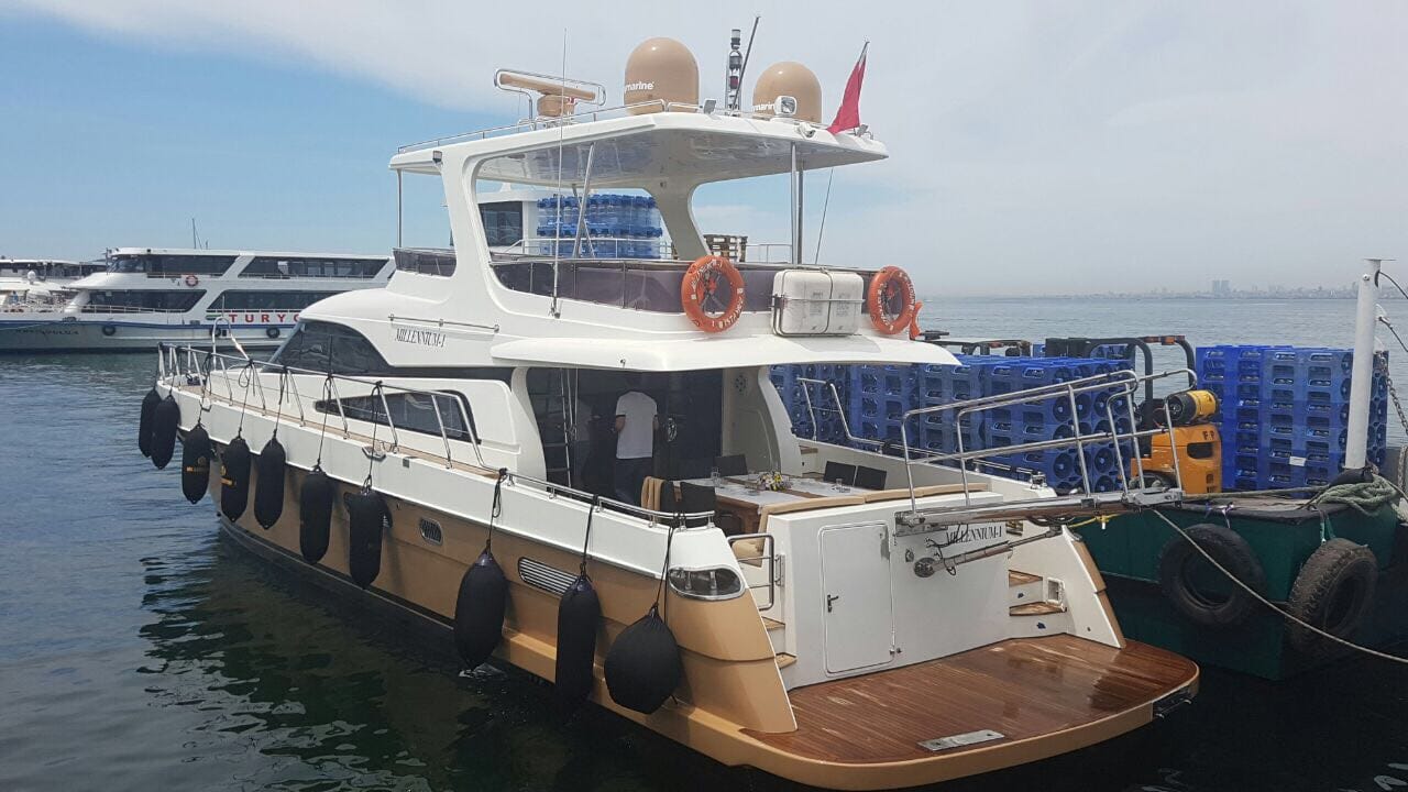 Millennium I — İskele